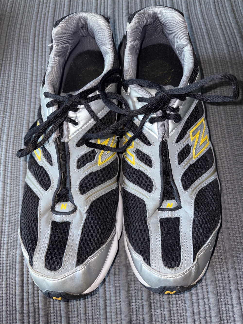 Y2K New Balance Black & Silver 643 Athletic Sneakers with Yellow Accents